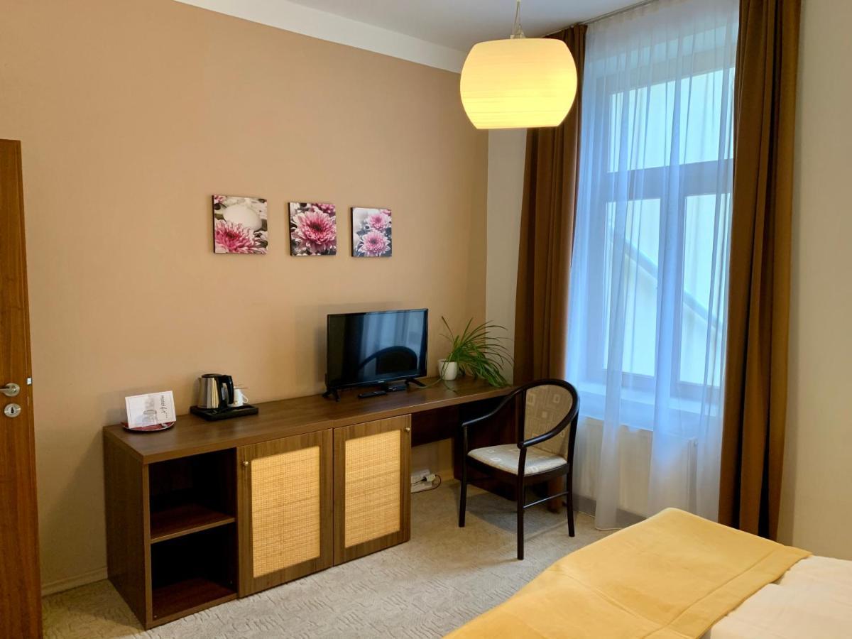 Hotel Art Písek Kültér fotó