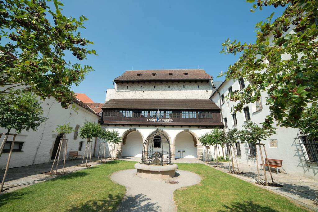 Hotel Art Písek Kültér fotó