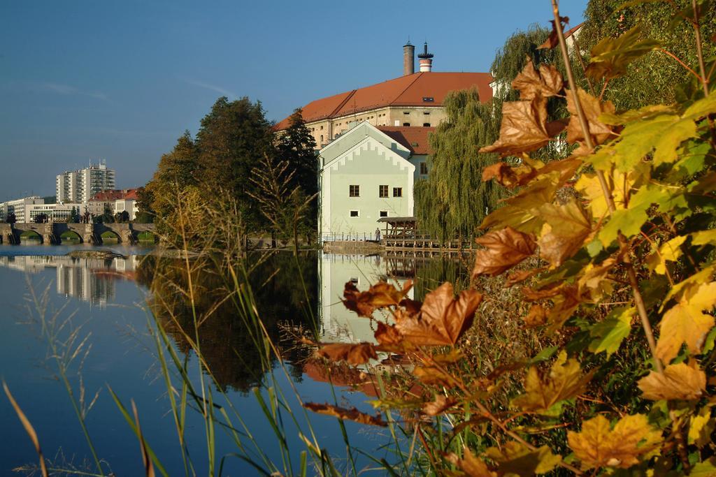 Hotel Art Písek Kültér fotó