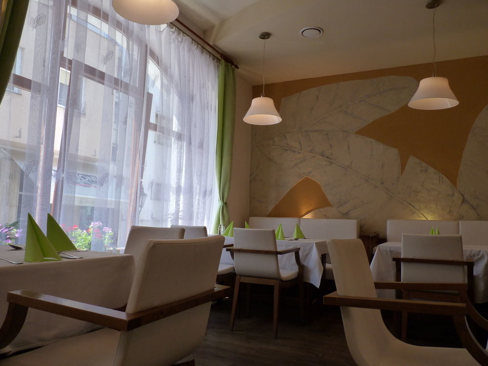 Hotel Art Písek Kültér fotó